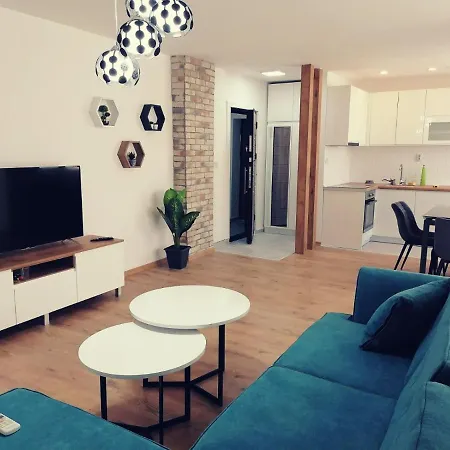 Bjanka Square Apartament