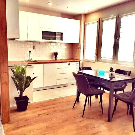 Bjanka Square Apartament Skopje