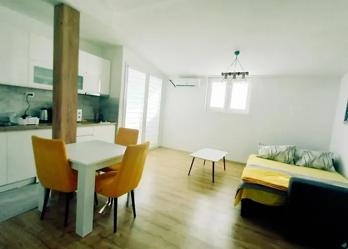 Apartment Bjanka Square